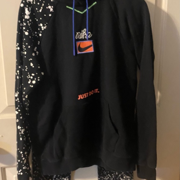 Nike Black Hoodie and leggings  with White splatter pattern  and Orange Details - Picture 1 of 13